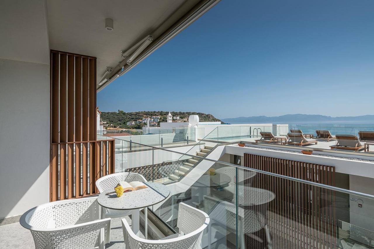 Romantica Hotel Apartments Agia Pelagia  Buitenkant foto